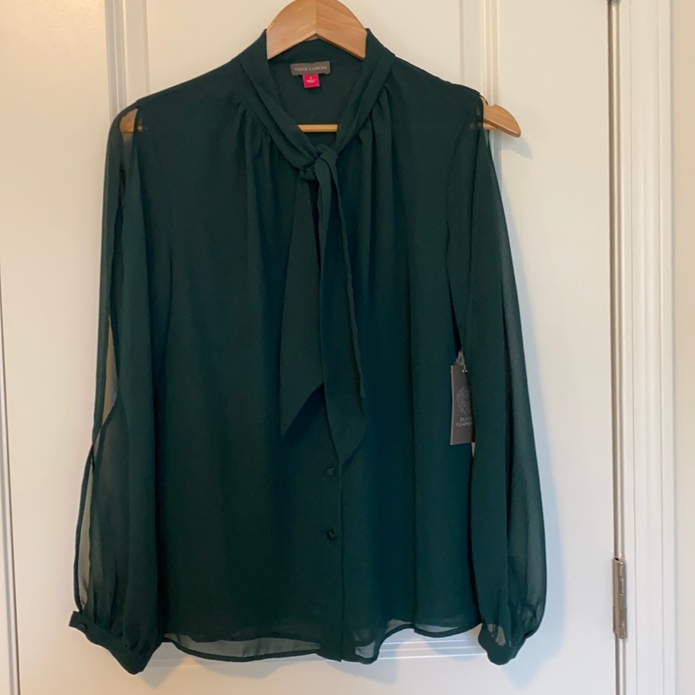 NWT Vince Camuto Split Sleeve Tie Neck Blouse